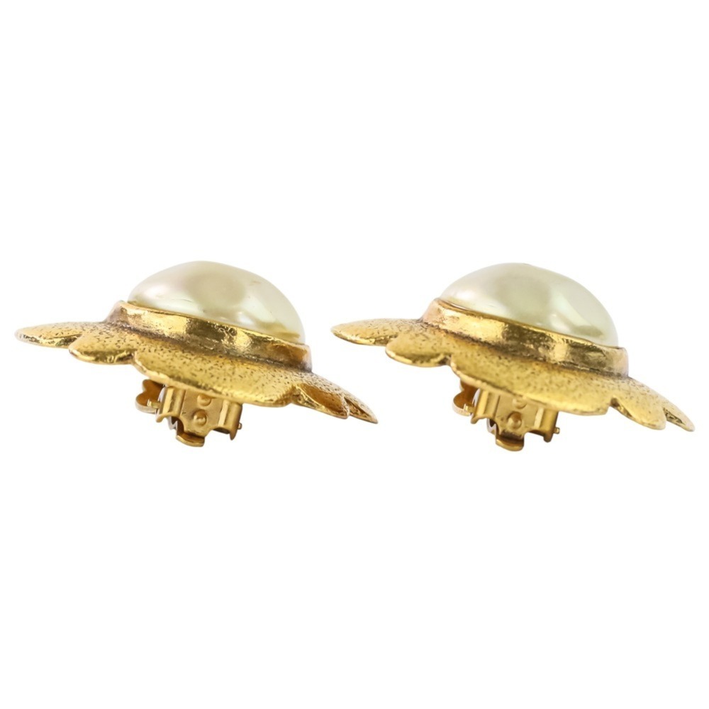 CHANEL Authentic Vintage Gold Pearl Earrings - Picture 3 of 15